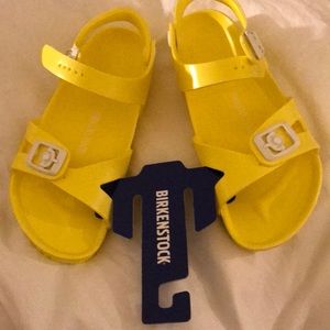SOLD ON EBAY 🎉 Birkenstock rio eva girl’s sandal